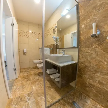 Rekic Hotel